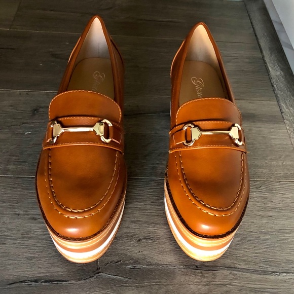 Size 9 Cognac Loafer Platforms - Picture 11 of 11